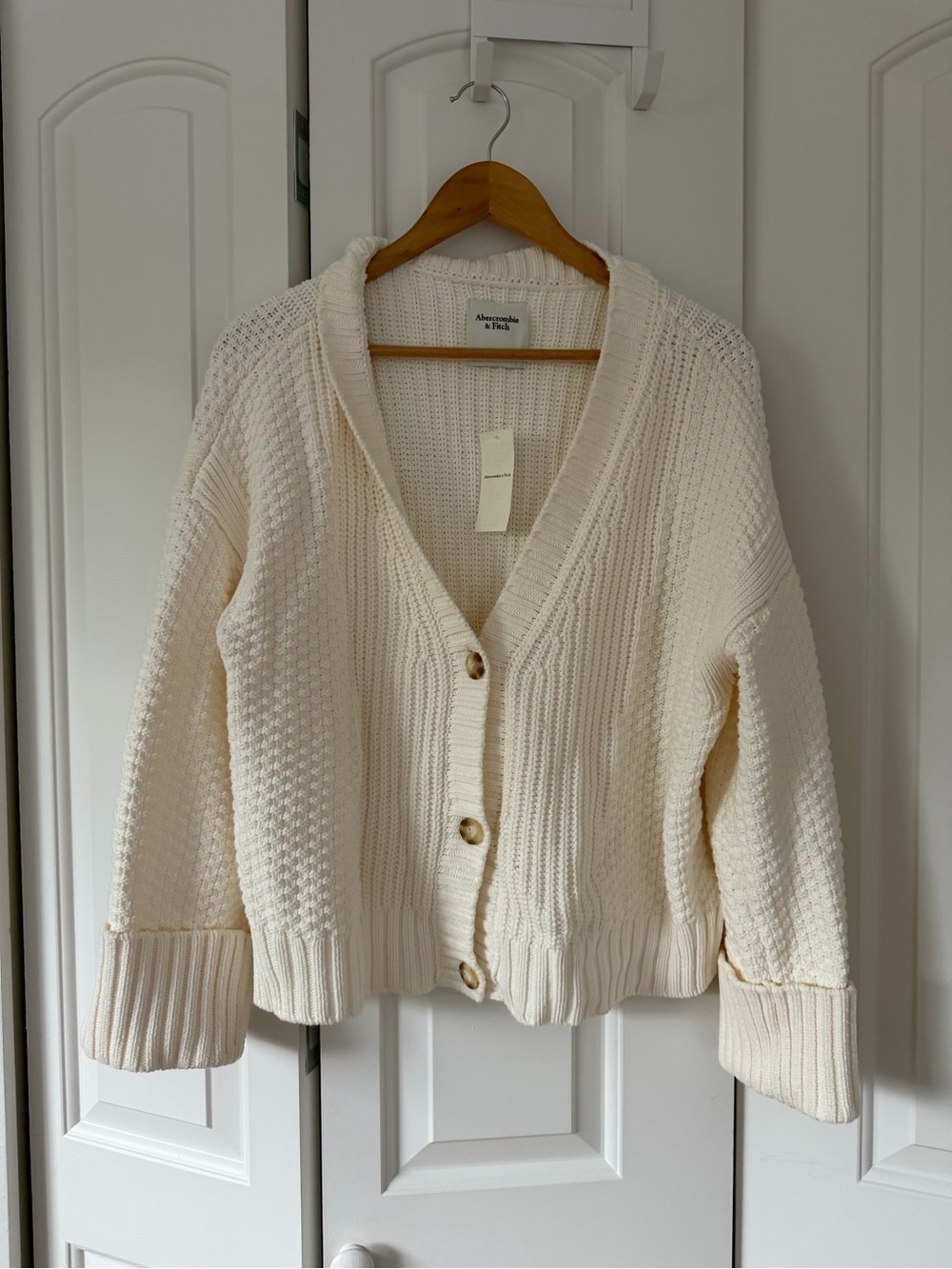 Abercrombie & Fitch Cream Textured Button-Up Cardigan